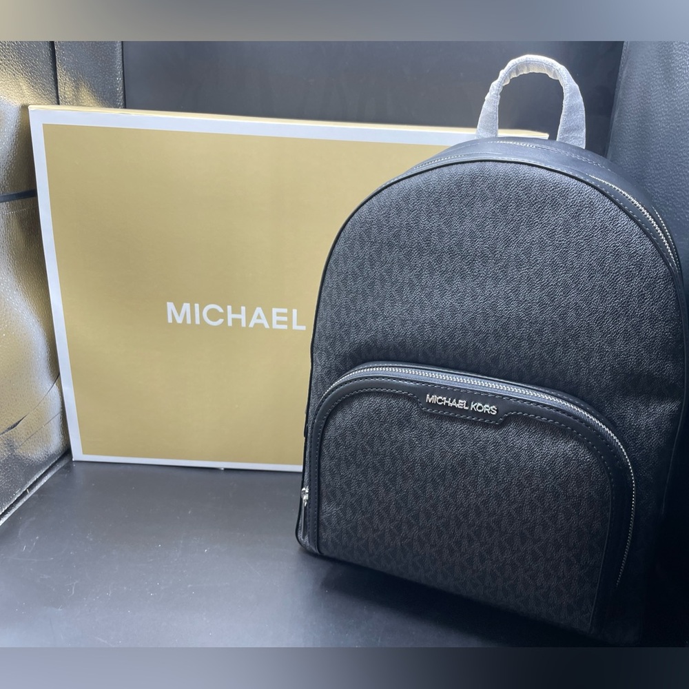 Michael Kors backpack with gift box NEW